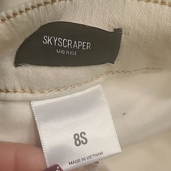 E U C Express Midrise Skyscraper 8S - Picture 9 of 12